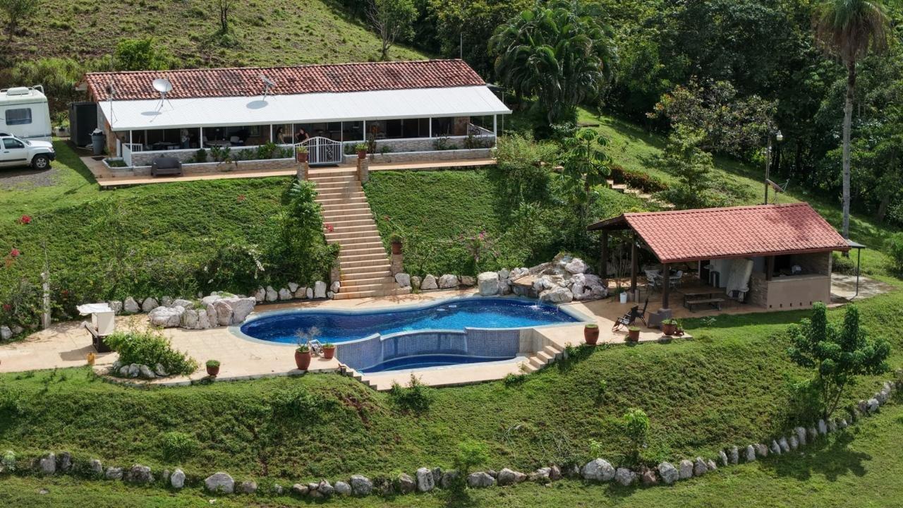 Lagunillas ocean-view estate — photo 2