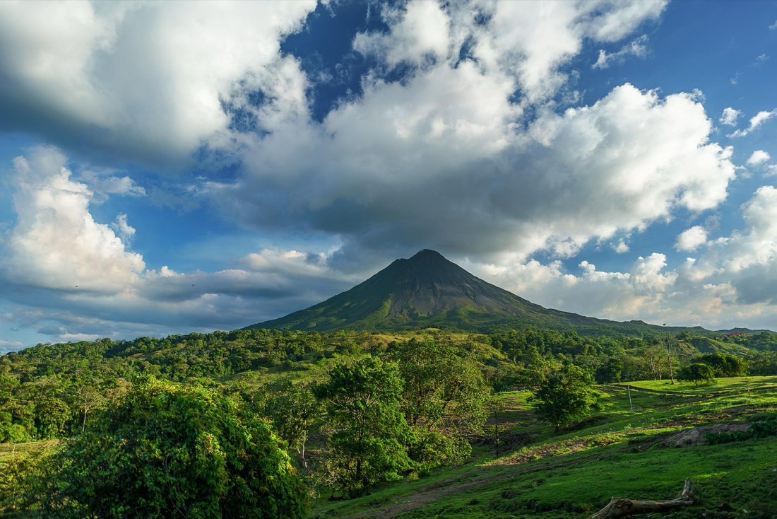 Arenal & the North
